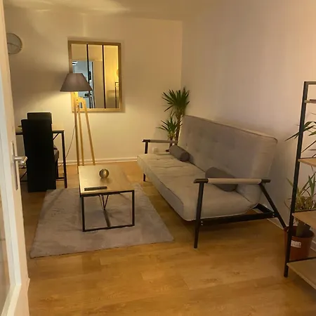 Appartement Manet Netflix Montigny-le-Bretonneux Exterior foto